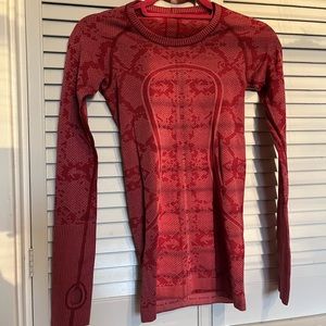 Lululemon red long sleeve shirt. Small